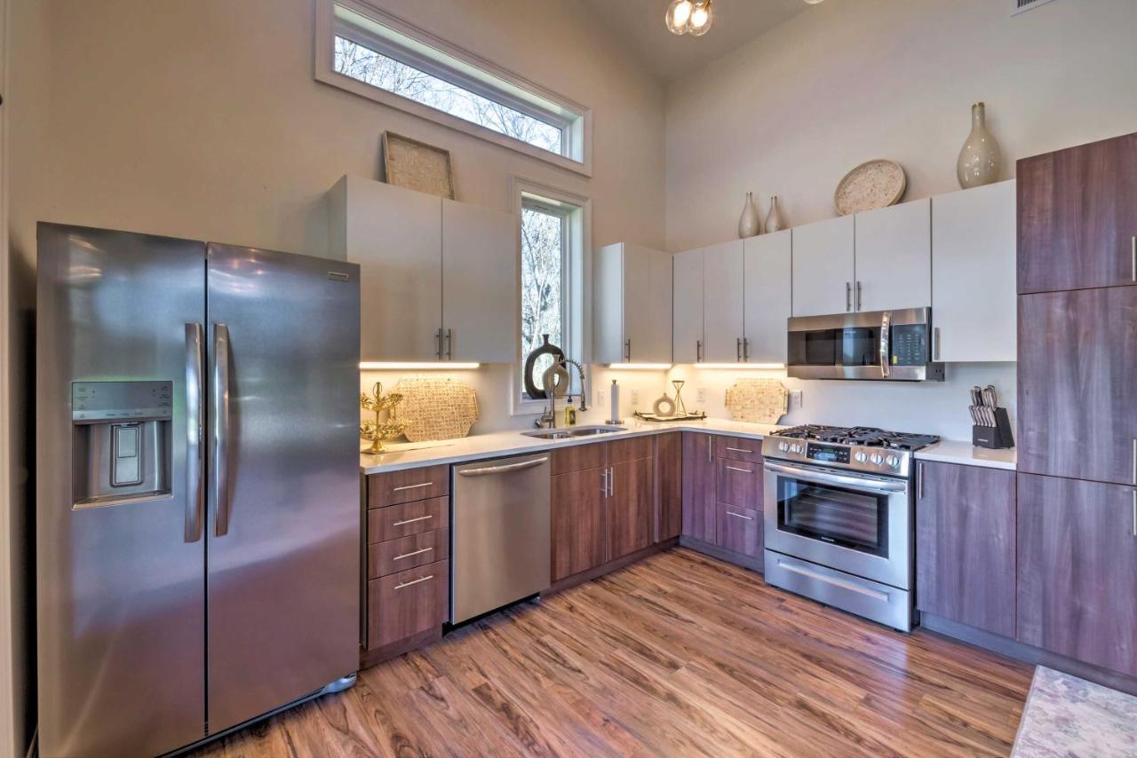 Upscale And Quiet Paducah Retreat On 15 Acres! Villa Luaran gambar